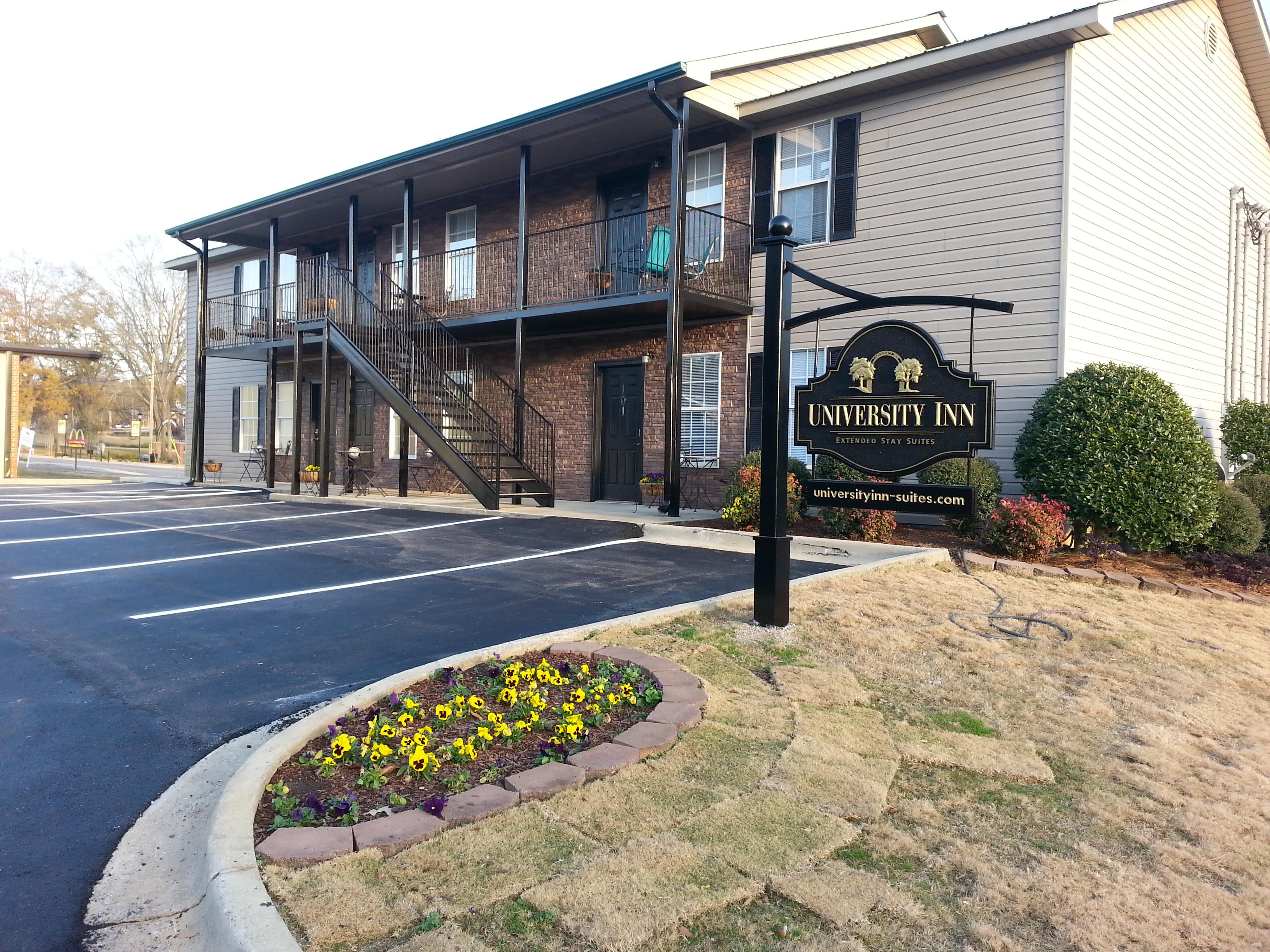 UniversityInn-Suites-官方