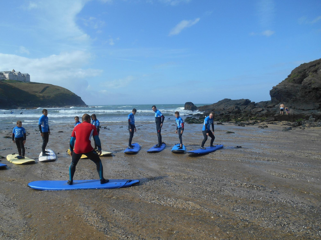 Dan Joel Surf School-赫尔斯顿必去景点