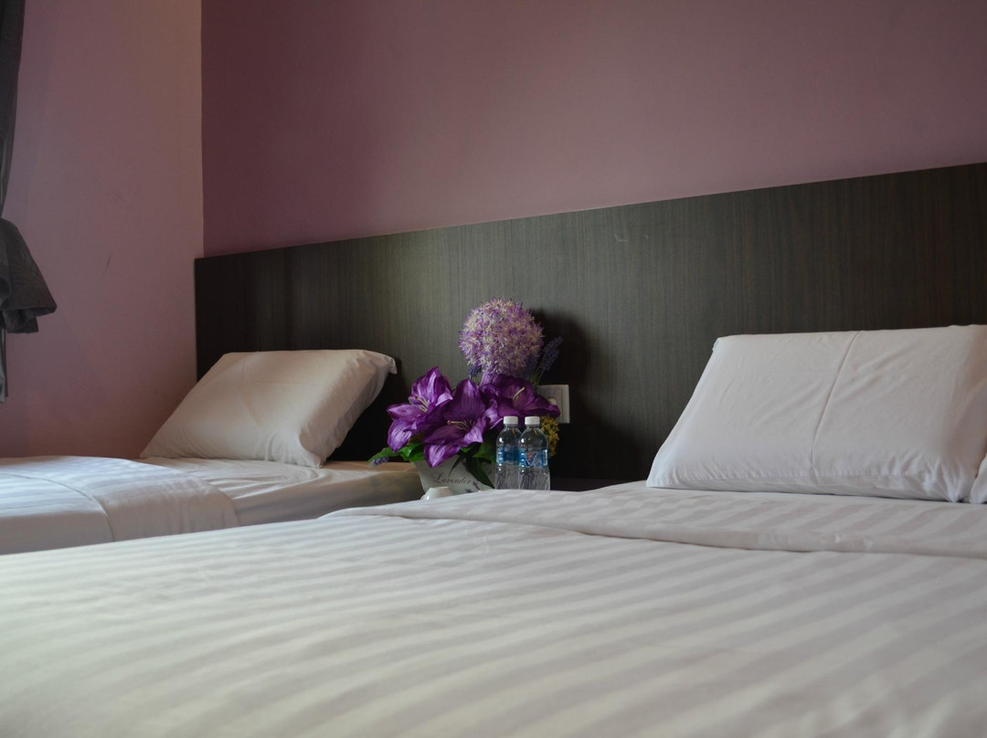 Sentimental Hotel主图