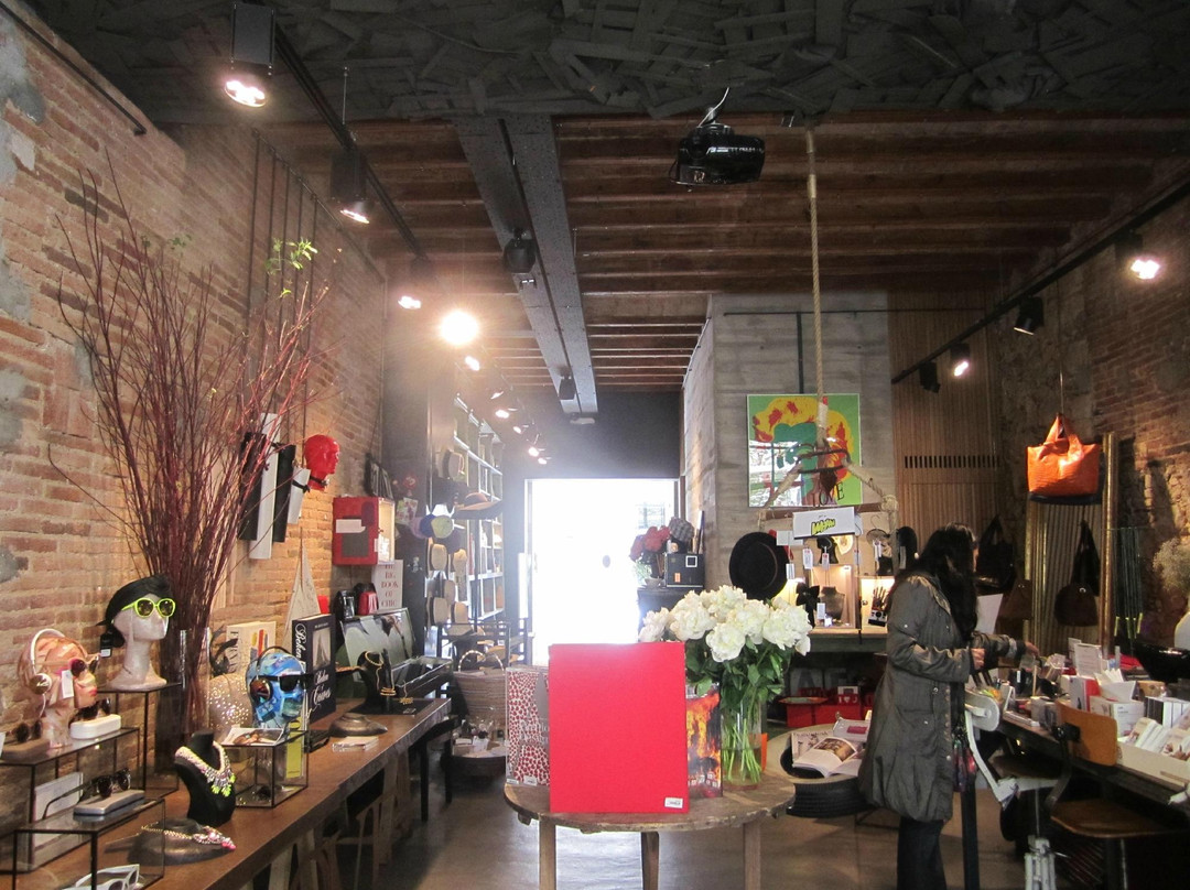 Gualba de Dalt旅游景点-Passage