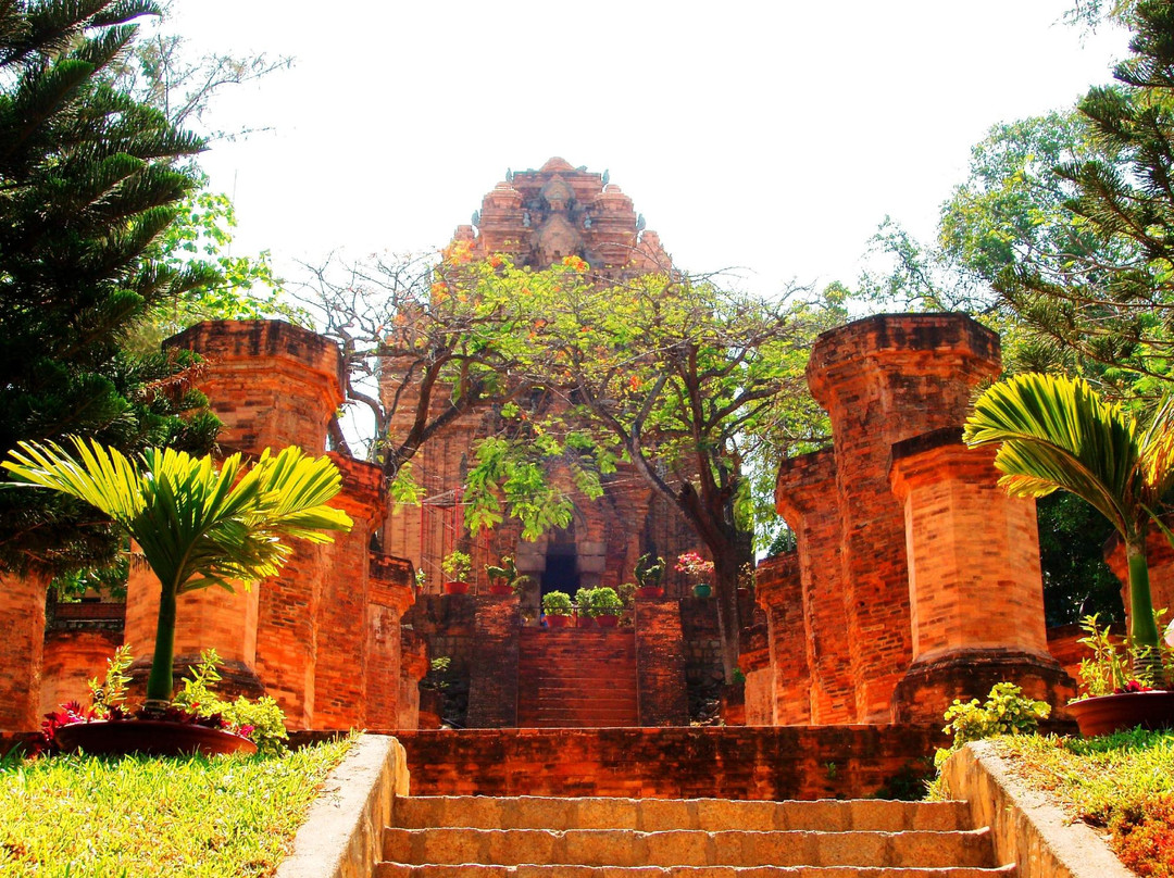 占婆族遗址-芽庄必去景点
