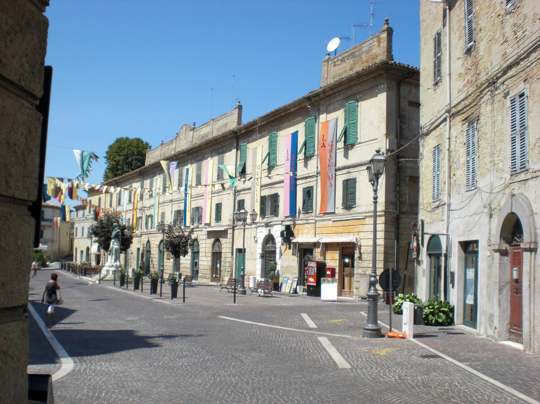Piazza Roma-Camerano必去景点