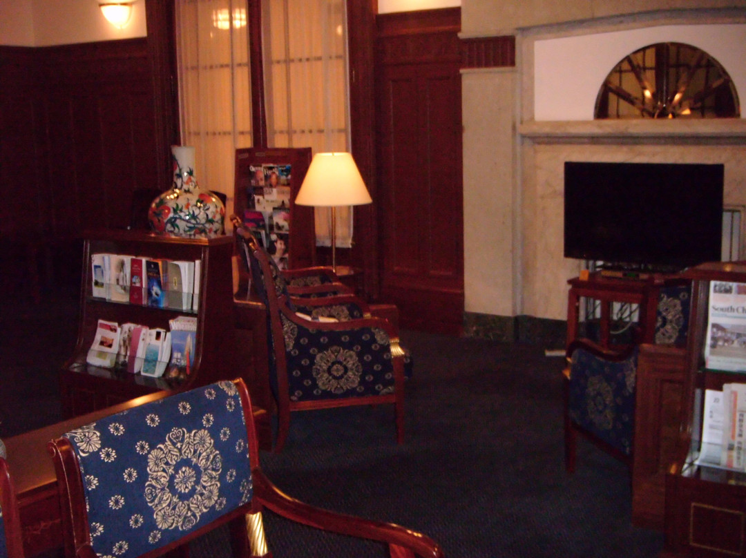 上海花园饭店主图