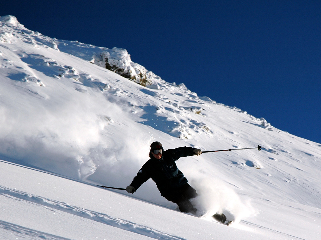 Momentum Snowsports景点图片