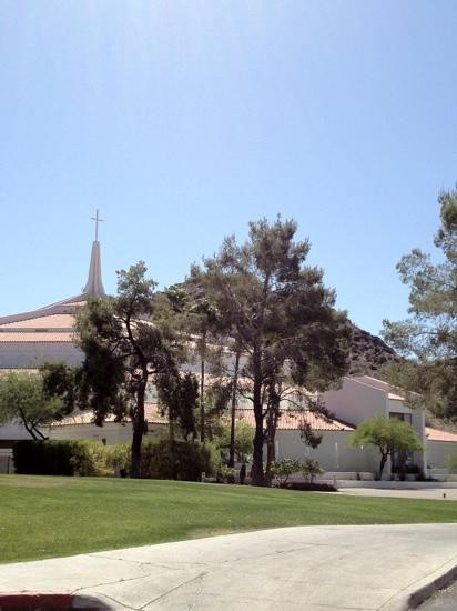 凤凰城第一神召会-凤凰城必去景点