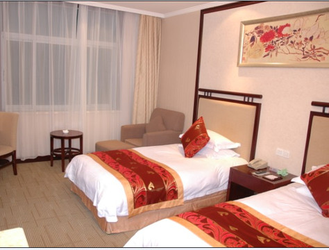 百瑞丽景酒店主图