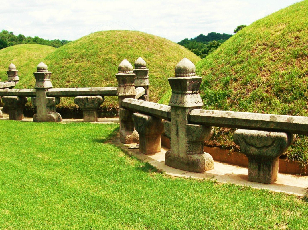 Seooreung Royal Tombs-高阳市必去景点
