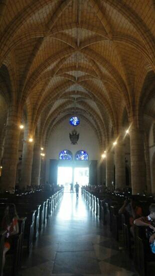 Basilica Cathedral of Santa Maria la Menor-圣多明哥必去景点