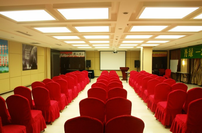 天达名都大酒店主图