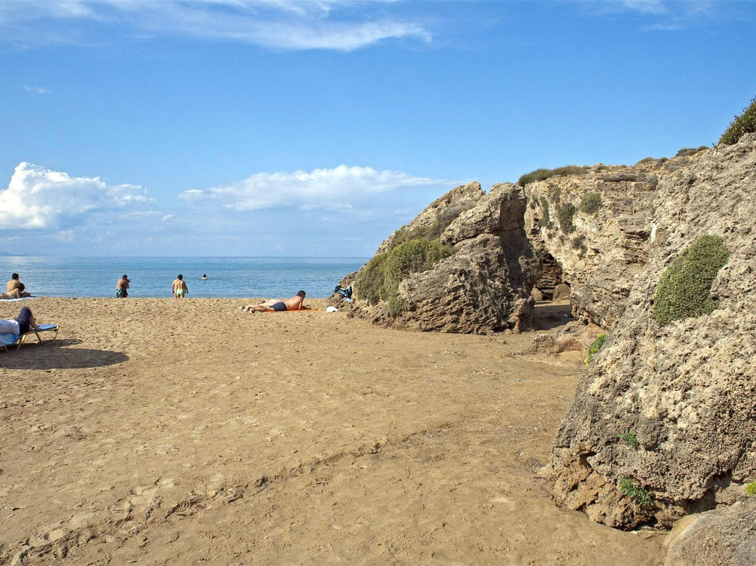 Plaka Beach-瓦西里科斯必去景点