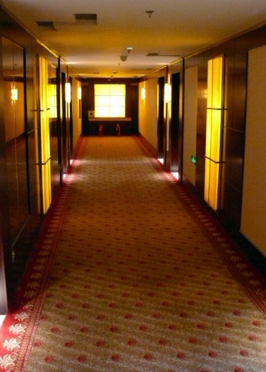 金座大酒店主图