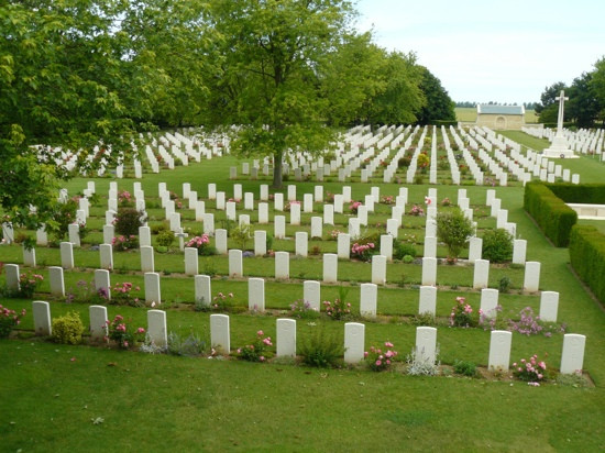 Beny-sur-Mer Canadian War Cemetery景点图片