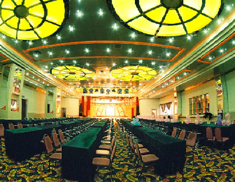 玉泉森信大酒店主图