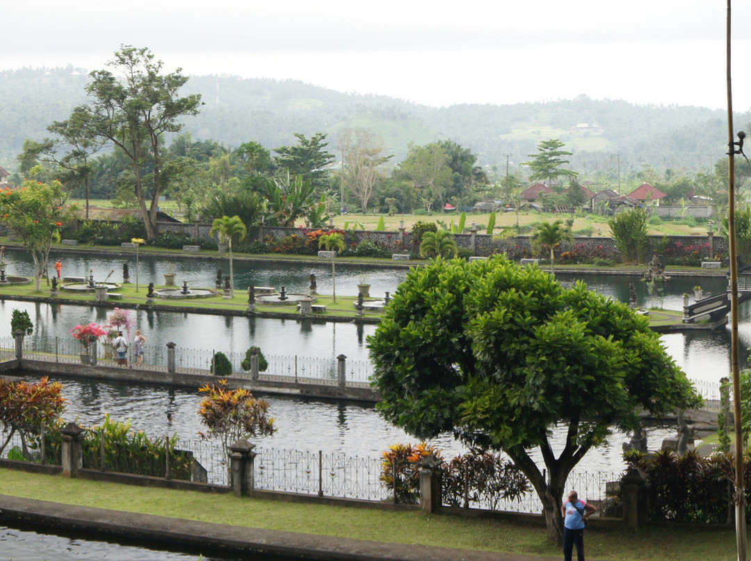 蒂尔塔冈加-卡朗阿森必去景点