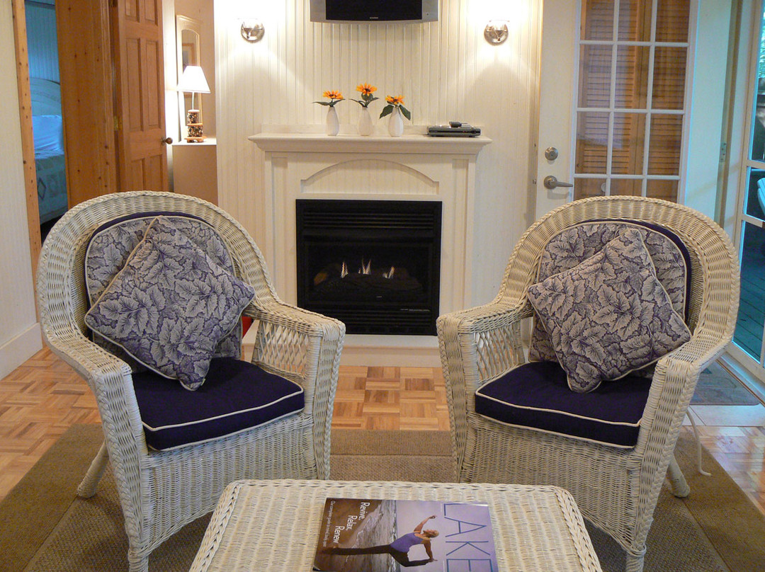 Maple Ridge Cottages