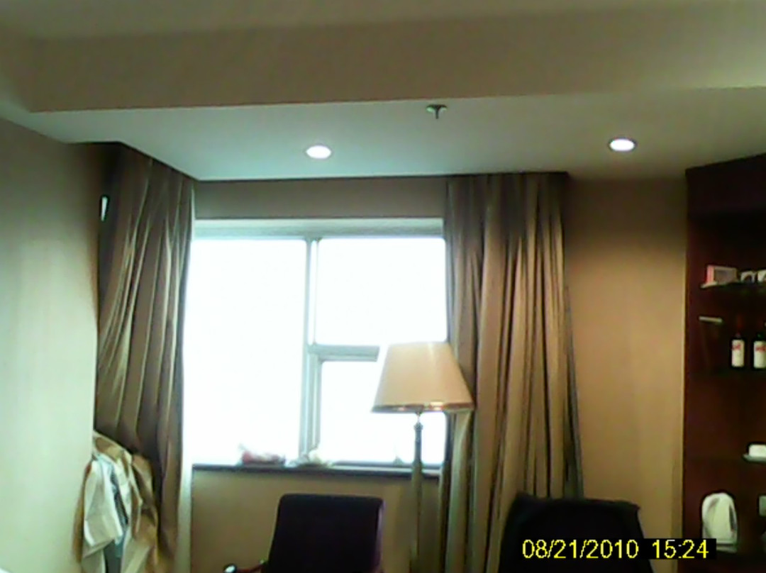 新世纪大酒店主图