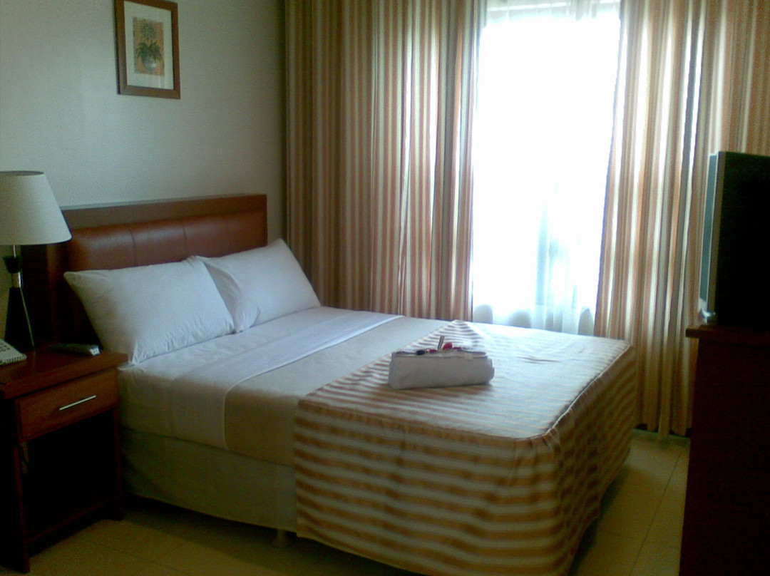 La Trinidad酒店住宿-Hotel Cosmopolitan