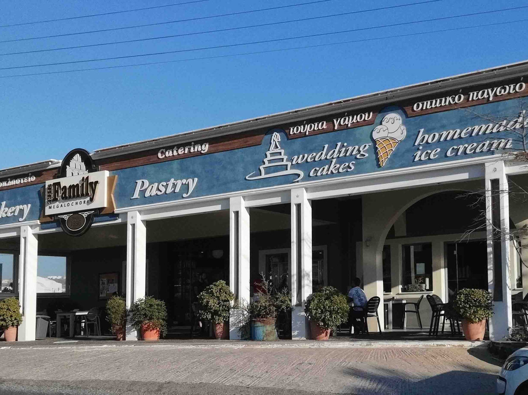 The Family Bakery主图