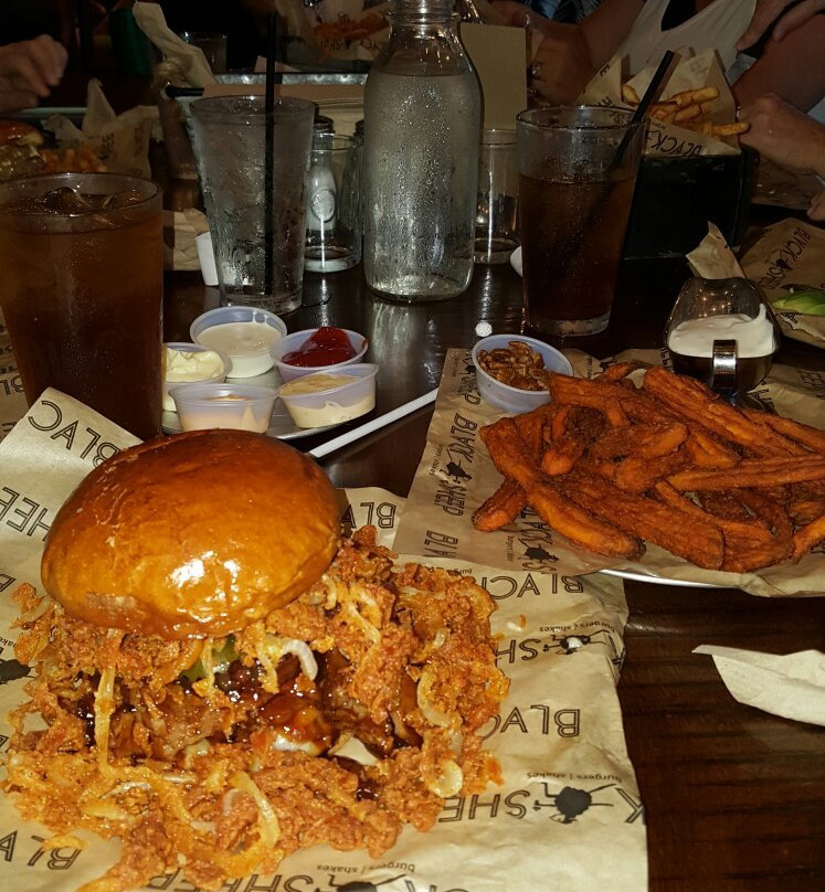 Black Sheep Burgers and Shakes