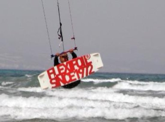 Kite Surfing Cyprus-Avdimou必去景点