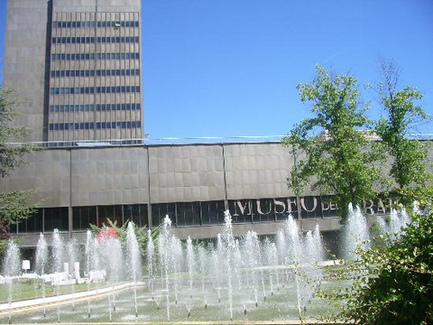 服装博物馆-马德里必去景点