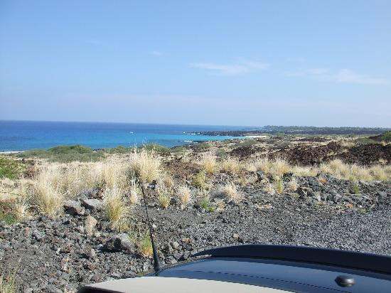 马尼尼欧瓦丽海滩-凯鲁瓦-柯纳必去景点
