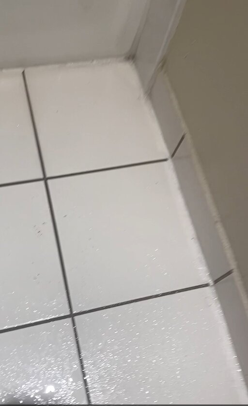 大学康福特茵酒店-浴室