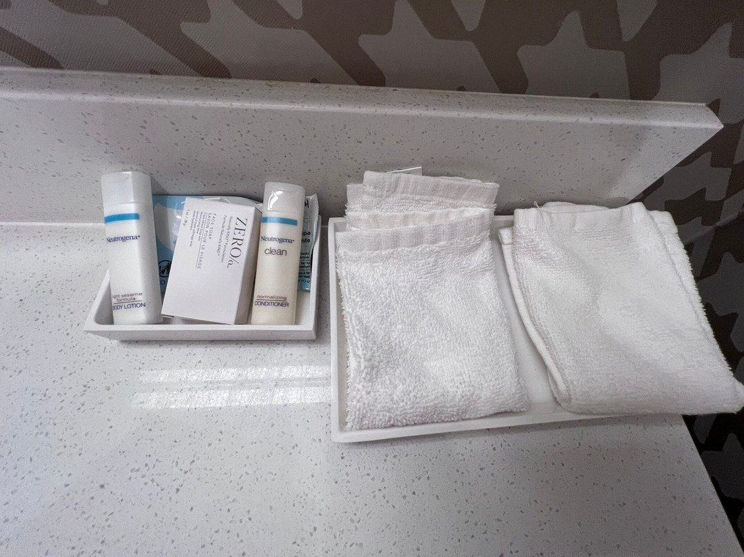 Home2 Suites by Hilton Bismarck主图