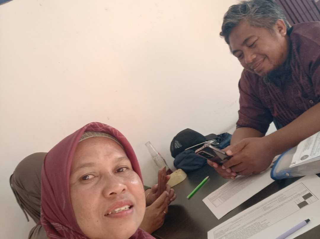 Bulan Anggrek Dhydhan Songket-Batujai必去景点