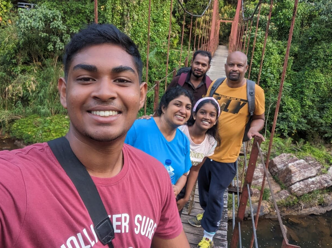 Tours Ceylon