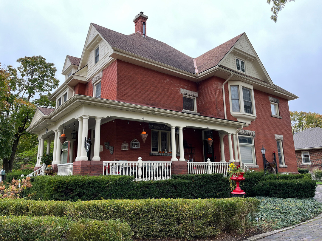 Birmingham Manor Bed and Breakfast主图