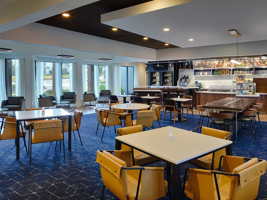 Courtyard Dayton South主图