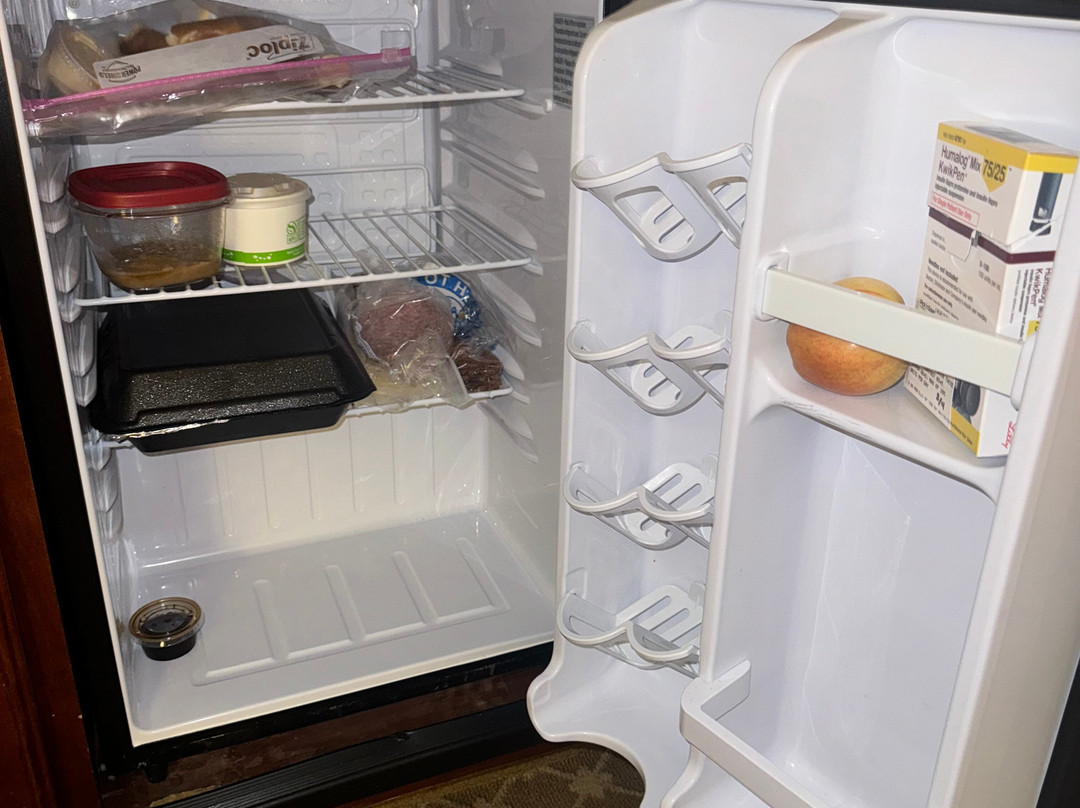 Country Inn & Suites by Radisson, Milwaukee West (Brookfield), WI主图