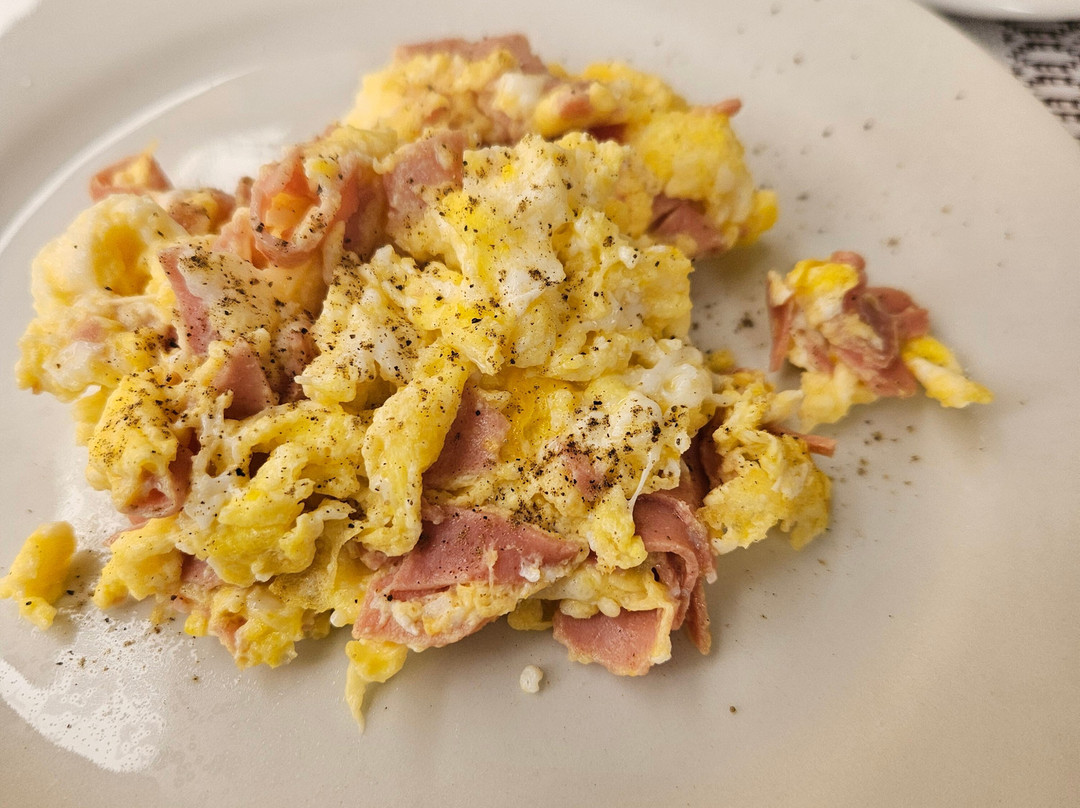 瑟维集团金塔酒店主图