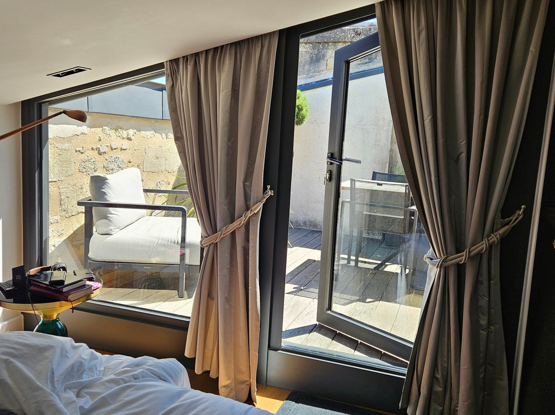 Hôtel Cardinal Bordeaux主图