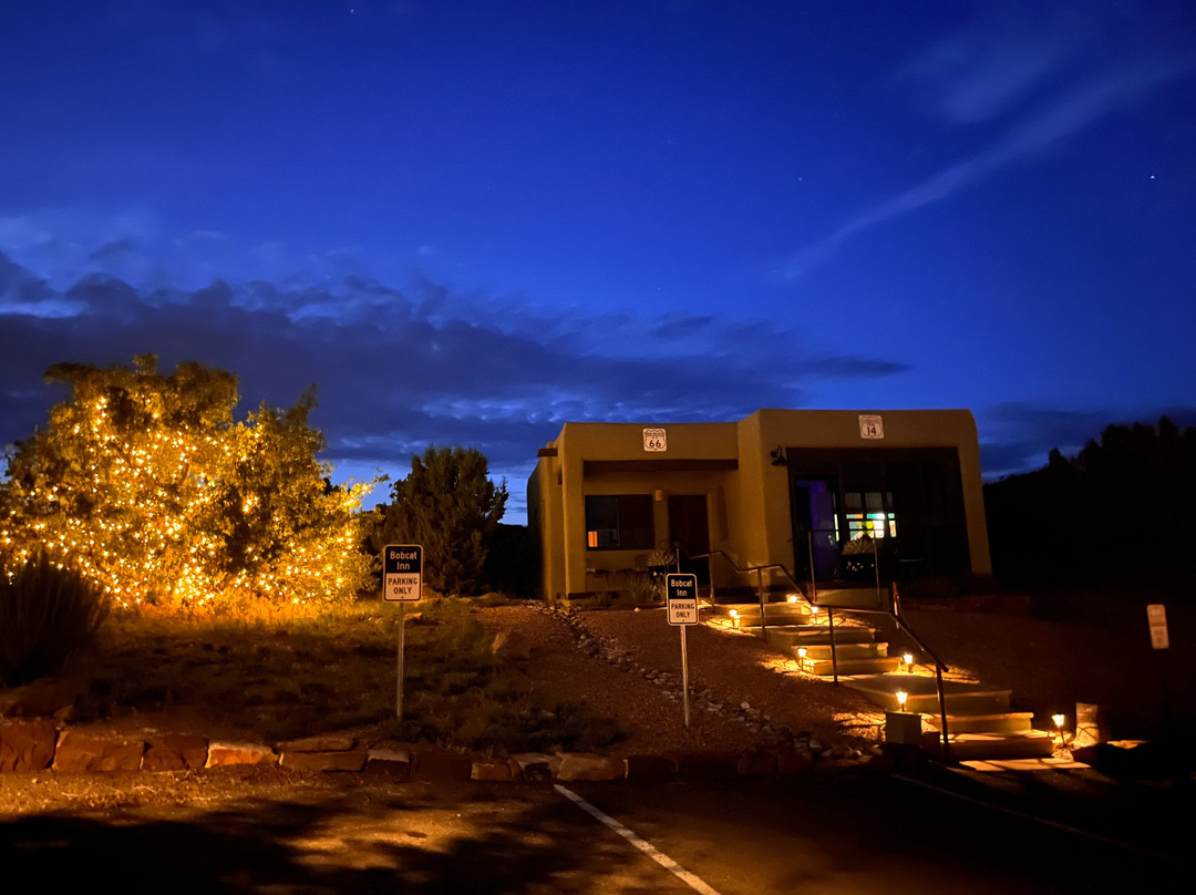 The Bobcat Inn主图