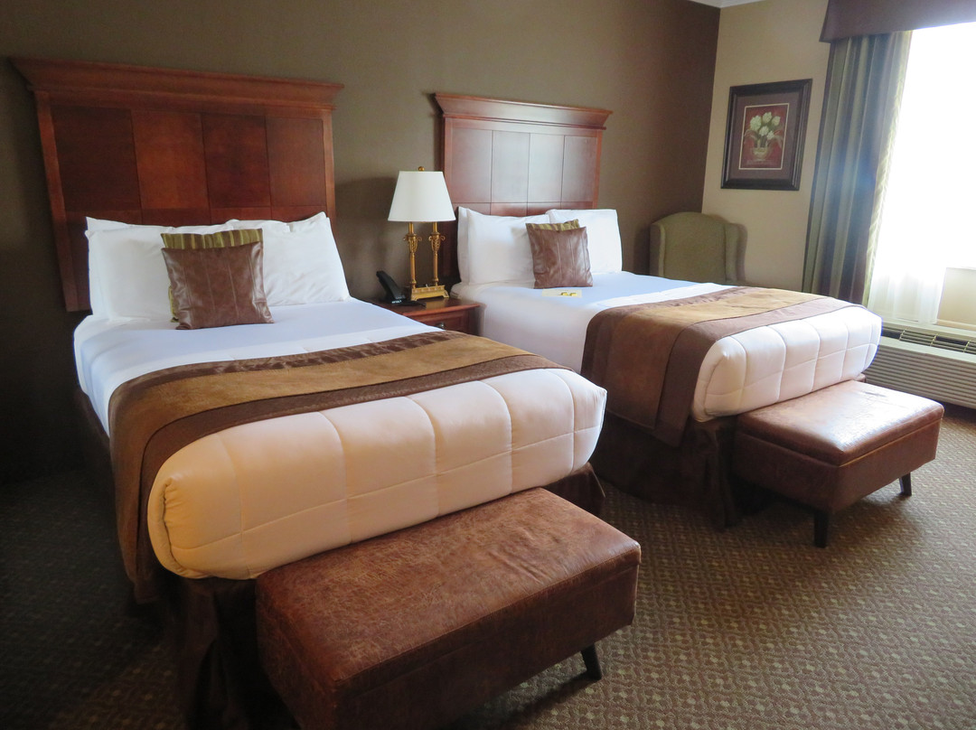 The Lodge at Flat Rock主图