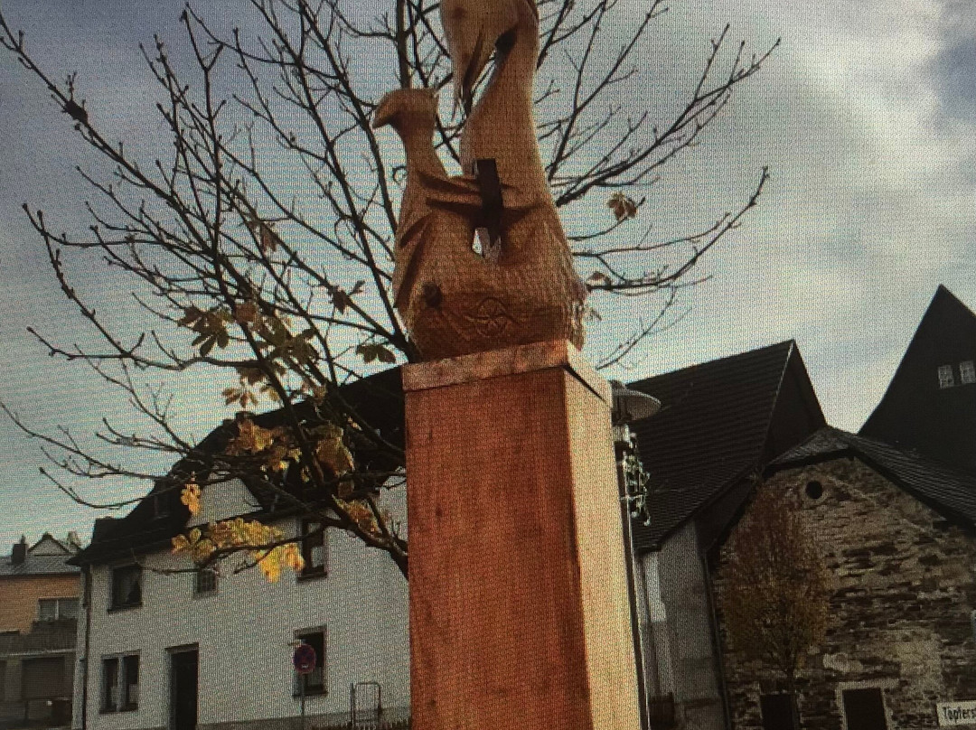 Stelenrundweg Teil 2 Im Ortsteil Höhr景点图片