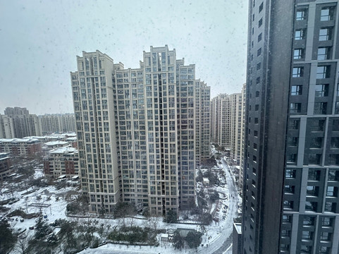 郑州高新皇冠假日酒店主图