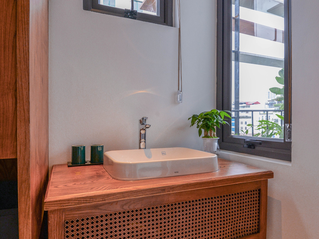 22Land Residence Hotel主图