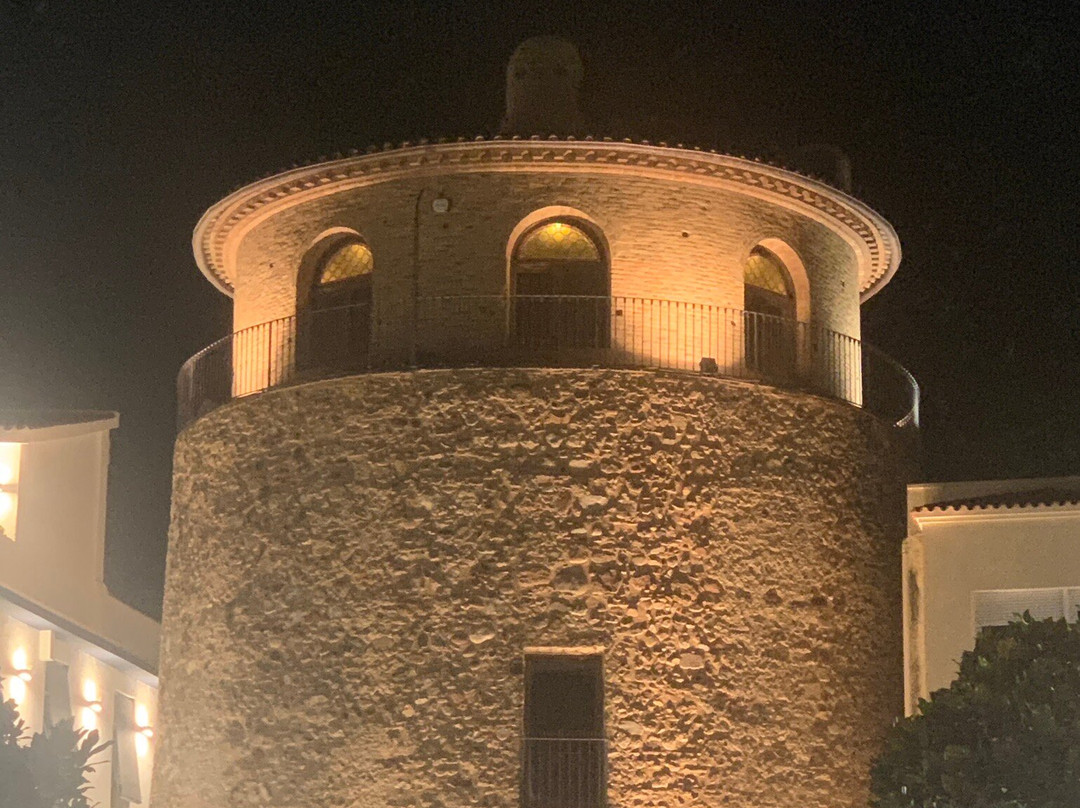 Torre del Puerto景点图片