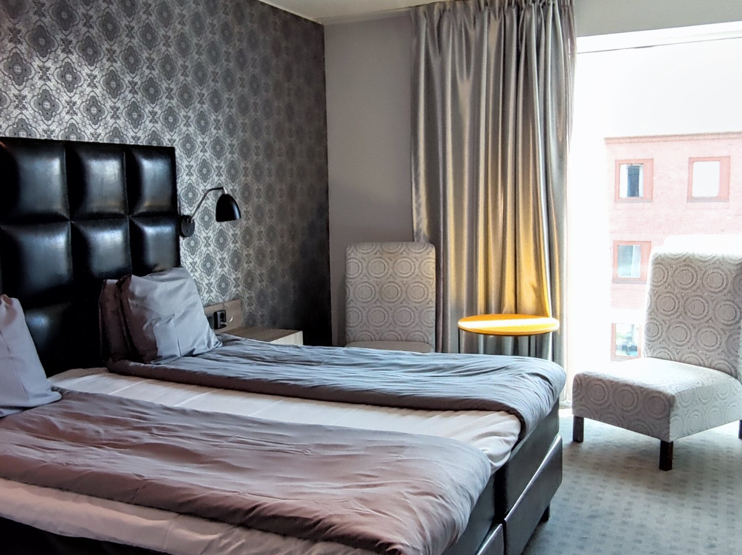 Best Western Plus Hotel Savoy主图