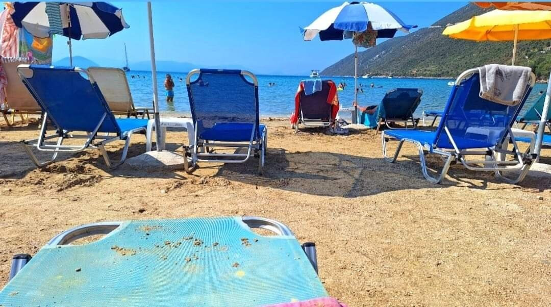 Cave Bar - Ponti Vasiliki-Vasiliki必去景点