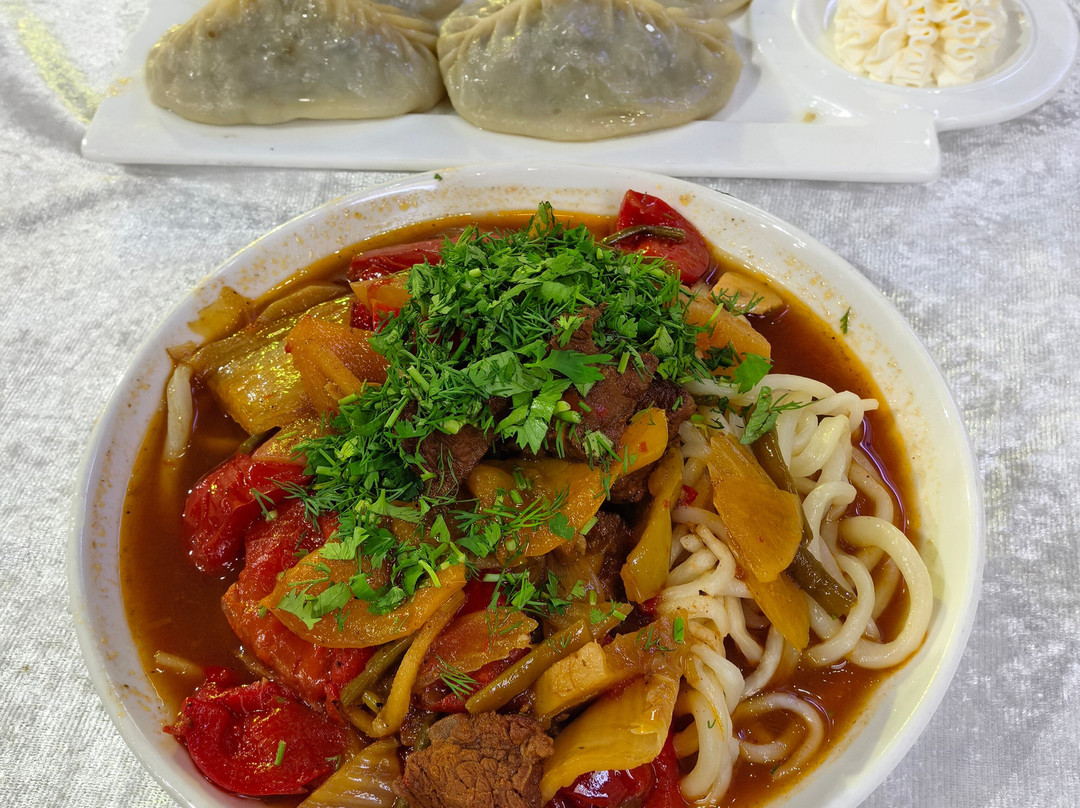 来比哈斯-布哈拉必去景点
