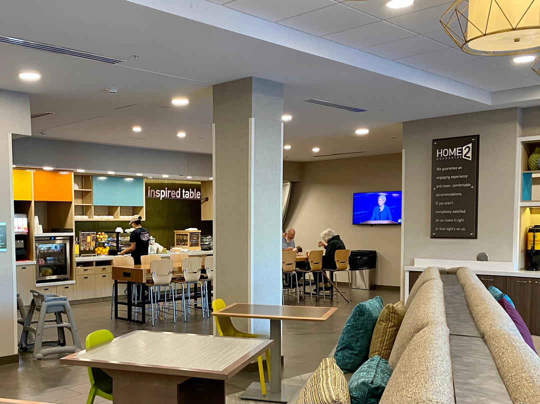 Tru By Hilton Omaha I-80 at 72nd Street主图