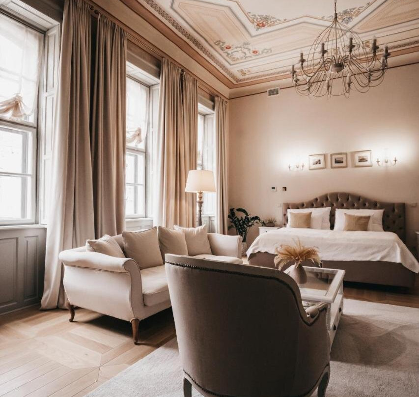 Room42 - Suites & Apartments主图