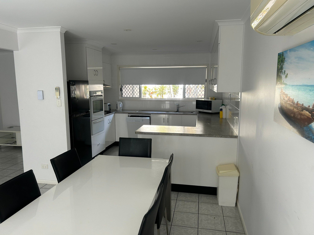 The Shores Holiday Apartments主图