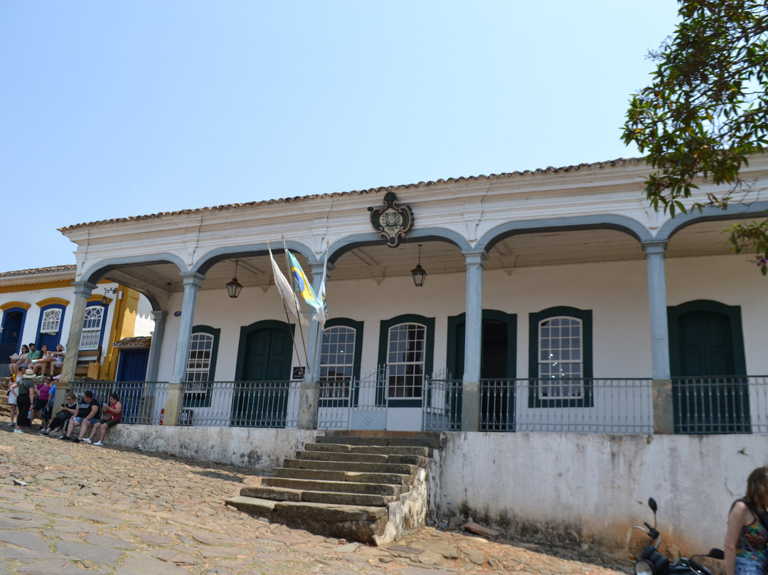 Câmara Municipal de Vereadores-蒂拉登特斯必去景点