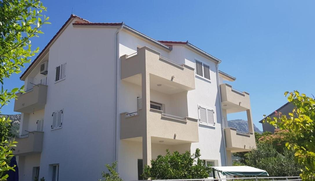 Apartments Lana & Petra