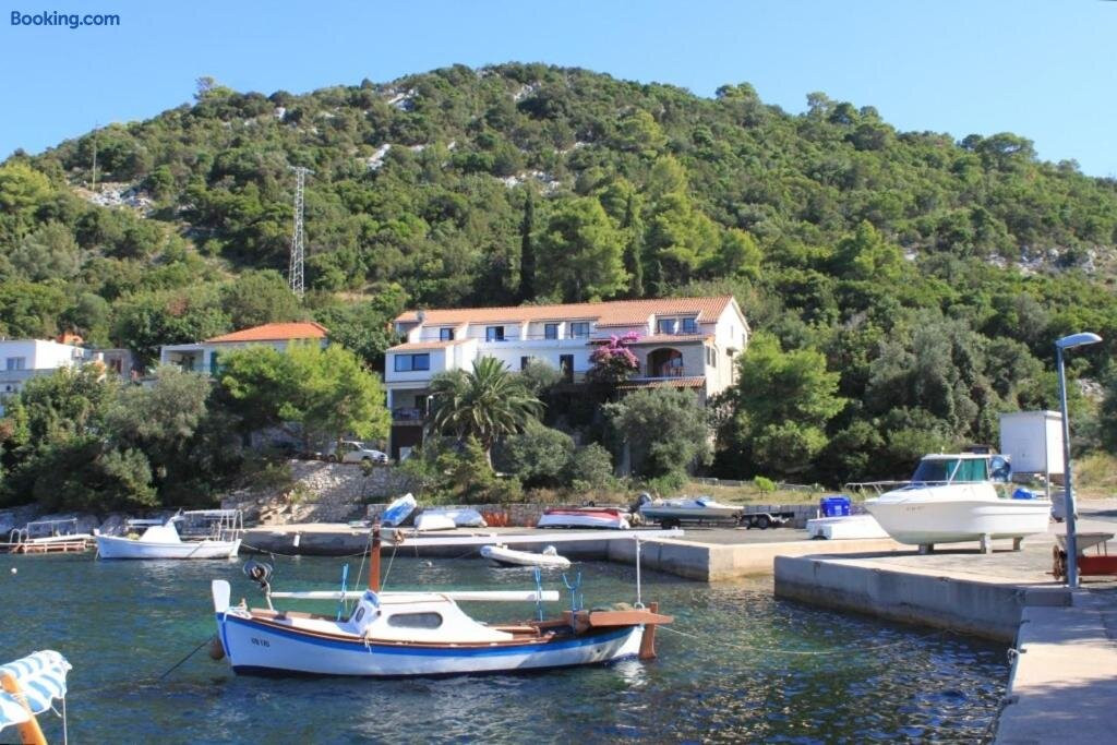 Apartments and Rooms by the Sea Zaklopatica, Lastovo - 8339